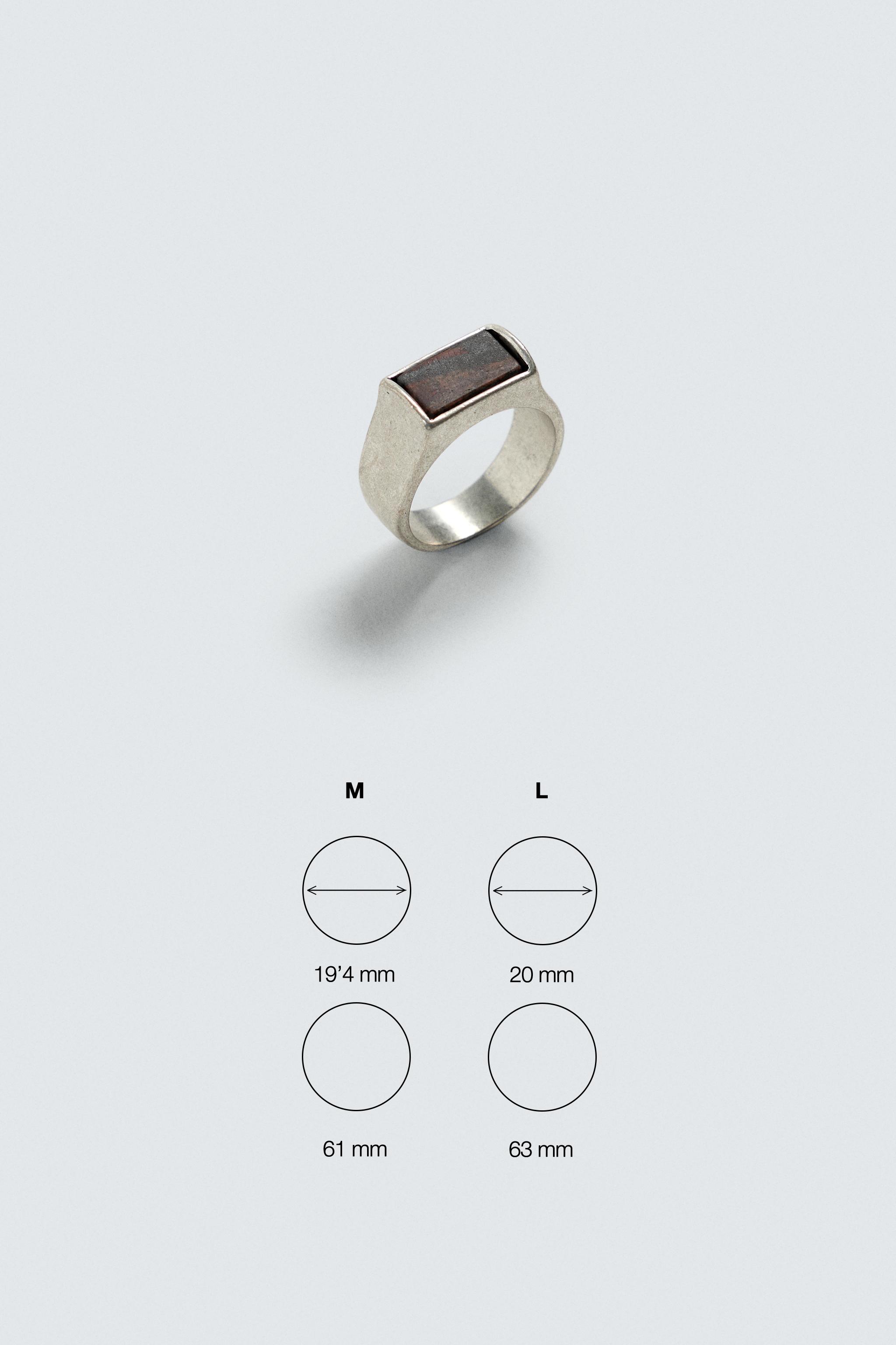 BAGUE CHEVALIÈRE PIERRE